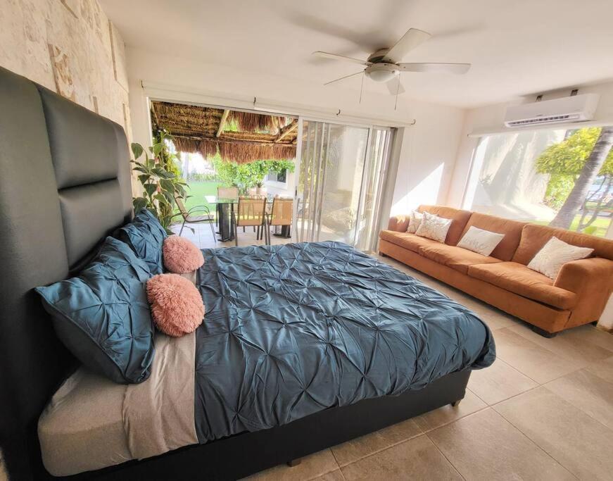 3 Rooms House At Side Of The Lagoon Cancún Exteriör bild